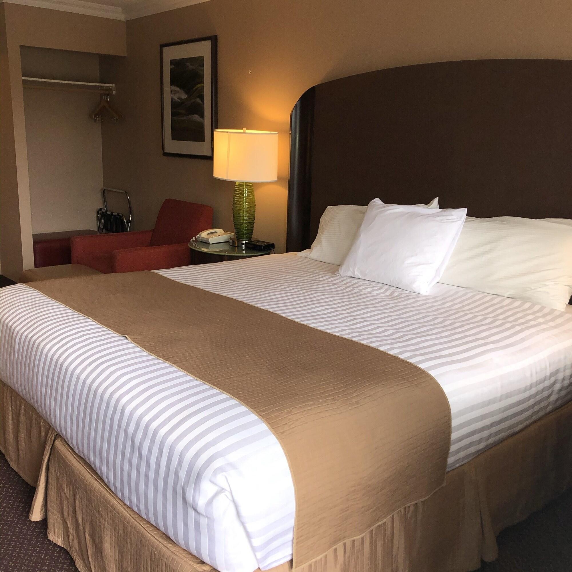 Coast Courtenay Hotel Экстерьер фото