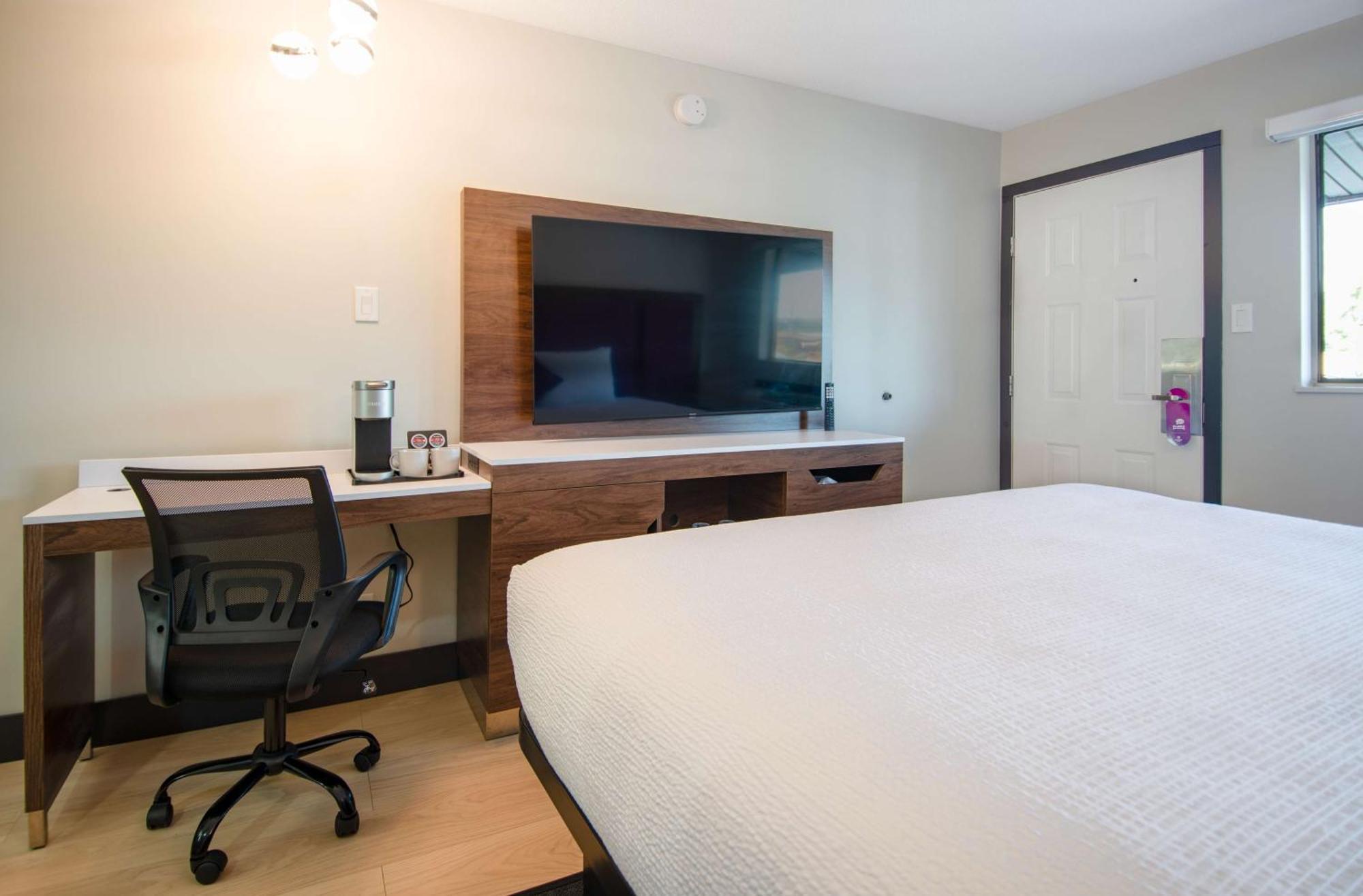Coast Courtenay Hotel Экстерьер фото